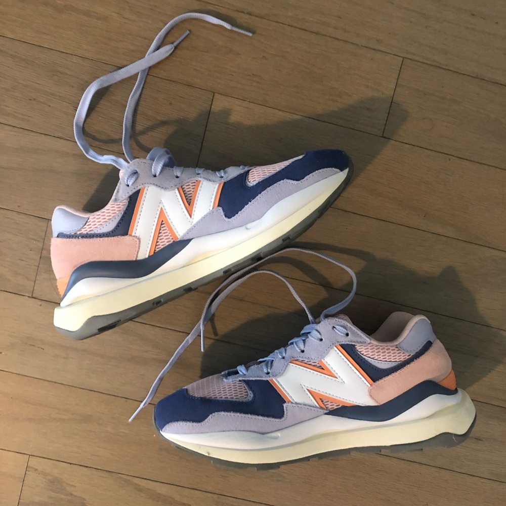 New Balance Women's 57/40 - Pink Haze/Night Air - Pink / 9